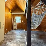 Forest View, Klimaanlage Im Studio, Ganzes Haus 100Qm, 2 Schlafzimmer, 2 Baeder, Badewanne, Garten & Terrasse Feriehus *