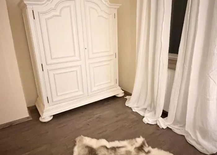 Hébergement de vacances Forest View, Ganzes Haus 100qm, 2 Schlafzimmer, 2 Baeder, Badewanne, Garten & Terrasse Braunfels