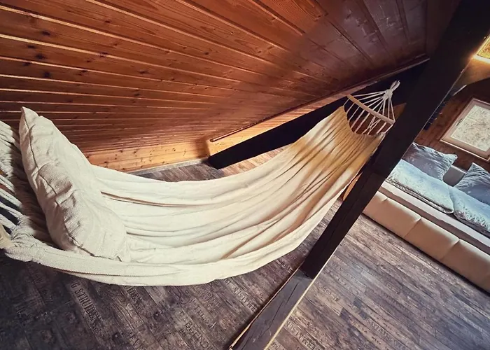 Hébergement de vacances Forest View, Ganzes Haus 100qm, 2 Schlafzimmer, 2 Baeder, Badewanne, Garten & Terrasse