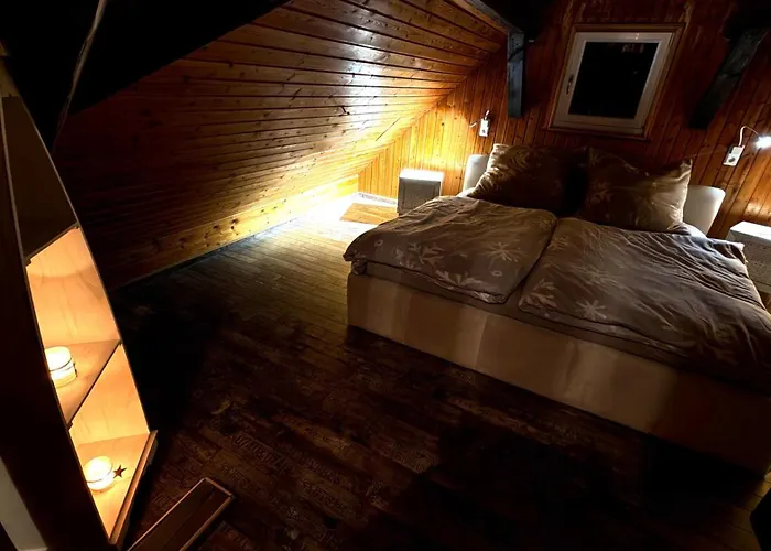 Forest View, Ganzes Haus 100qm, 2 Schlafzimmer, 2 Baeder, Badewanne, Garten & Terrasse Prázdninový dům